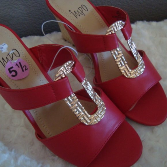 New Impo Red & Gold Wedge Slip On Shoes sz 5.5 - Picture 2 of 6